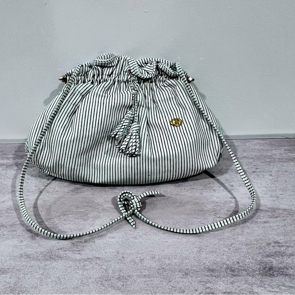 Beautiful Vintage Carlo Fiori Bag